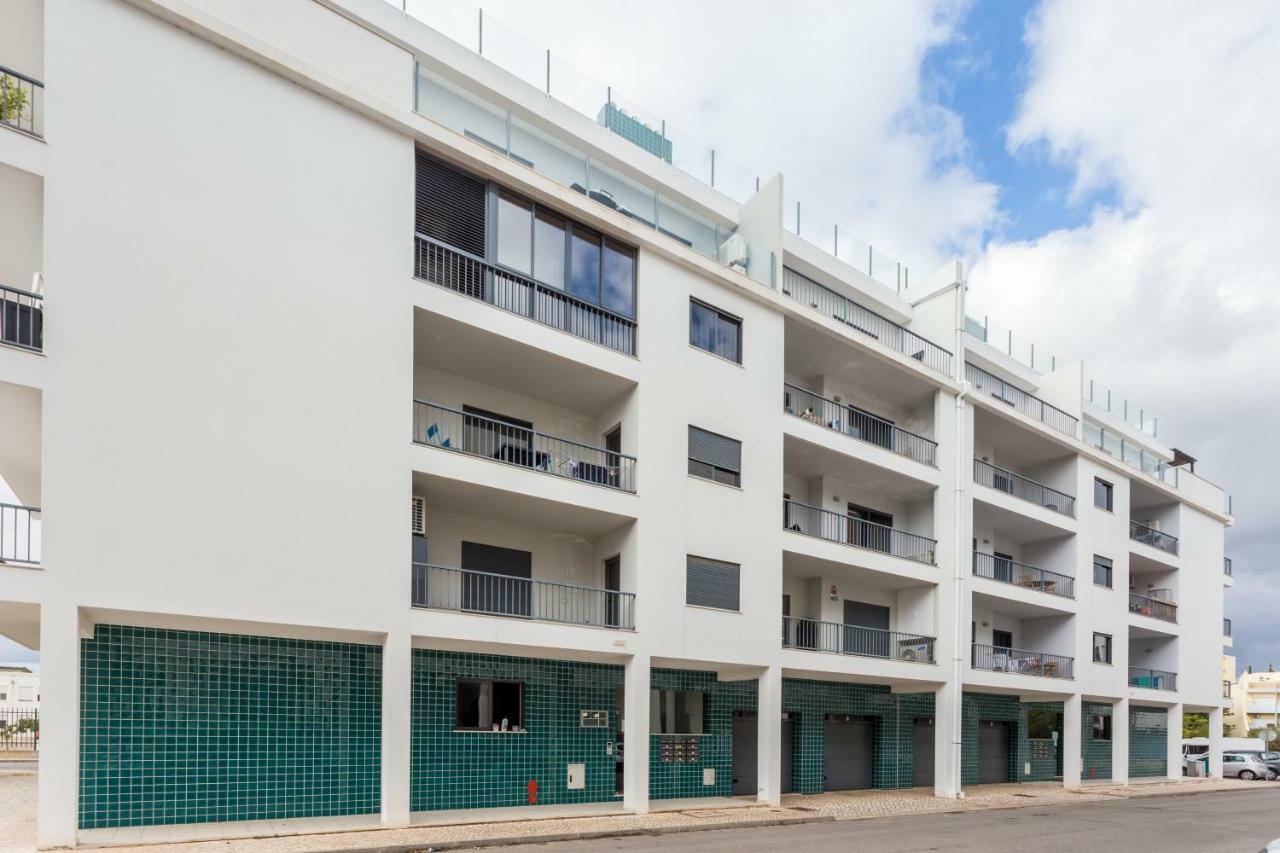 Lagos Marina Apartment With Pool & Gym Exterior foto